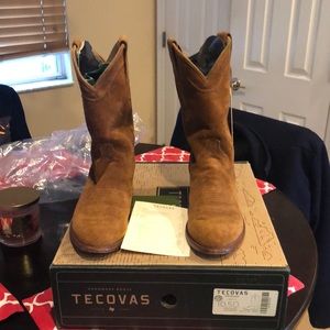 Tecovas The Johnny 10.5 D Honey suede light Brown